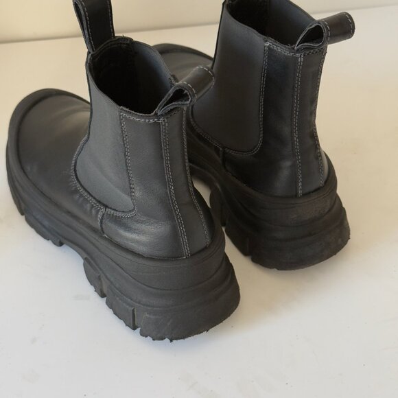 Sofie D'oore Fabulous Boots - Picture 8 of 9